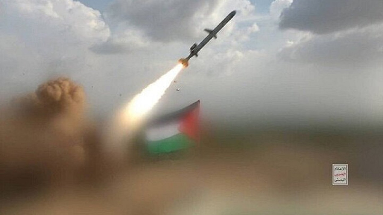 یمنی‌ها اولین تصاویر از موشک بالستیک «فلسطین» را منتشر کردند + فیلم
