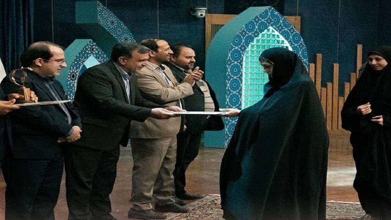 درخشش دانشگاهیان علوم پزشکی شهرکرد در جشنواره قرآن وزارت بهداشت