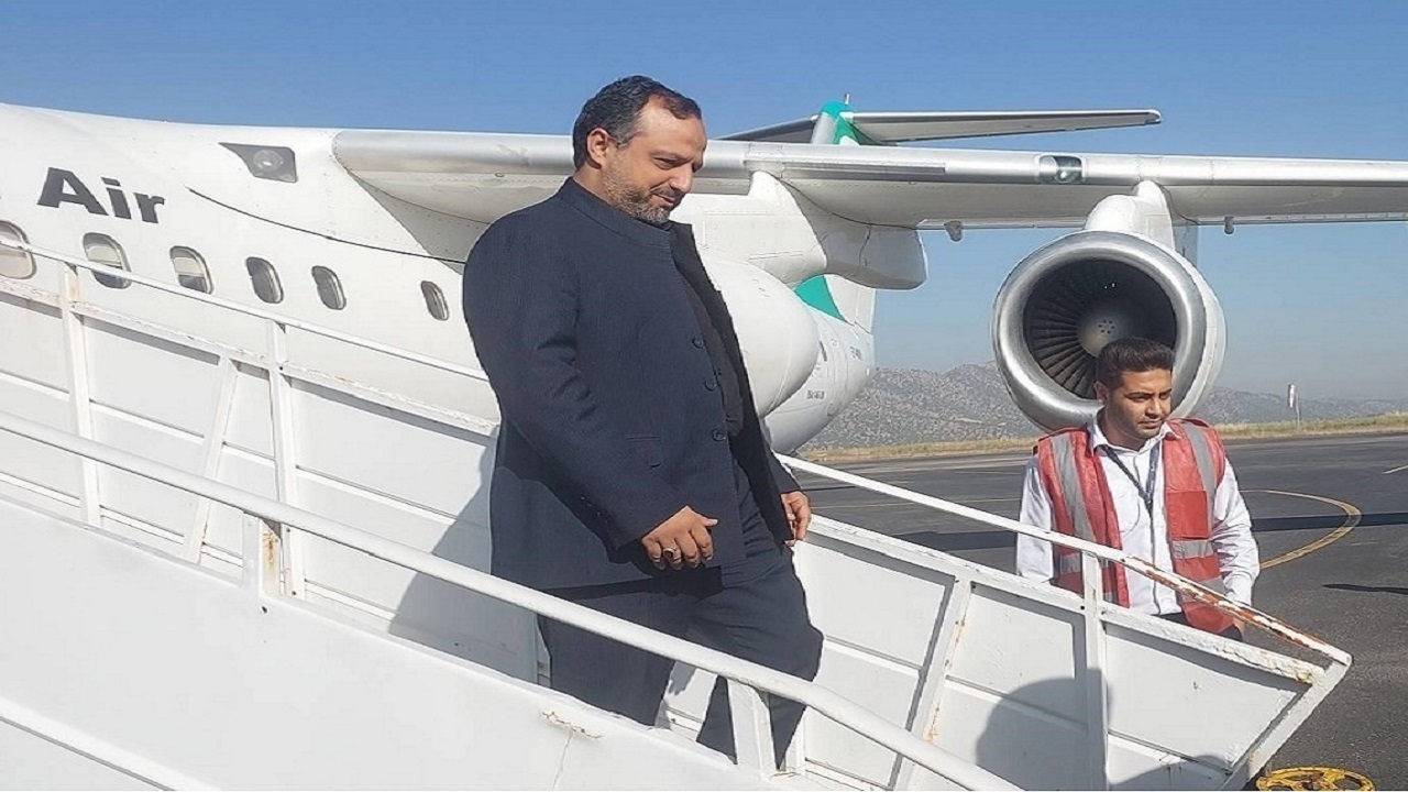 وزیر امور اقتصادی و دارایی وارد چهارمحال و بختیاری شد