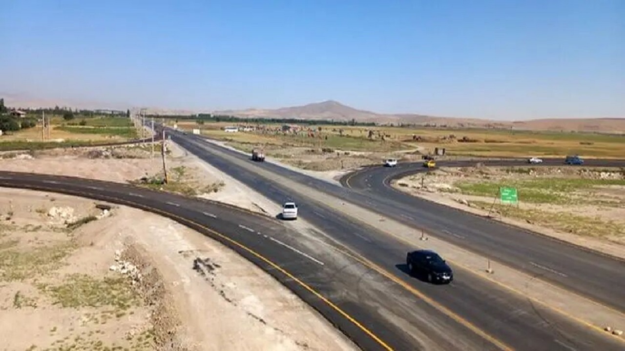 سه کارگاه راهسازی در مسیر تمرچین فعال است/ تداوم تلاش برای تسهیل تردد زوار اربعین