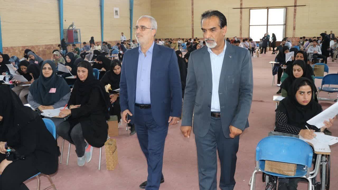 آزمون استخدامی اختصاصی معلولین درکرمان برگزار شد