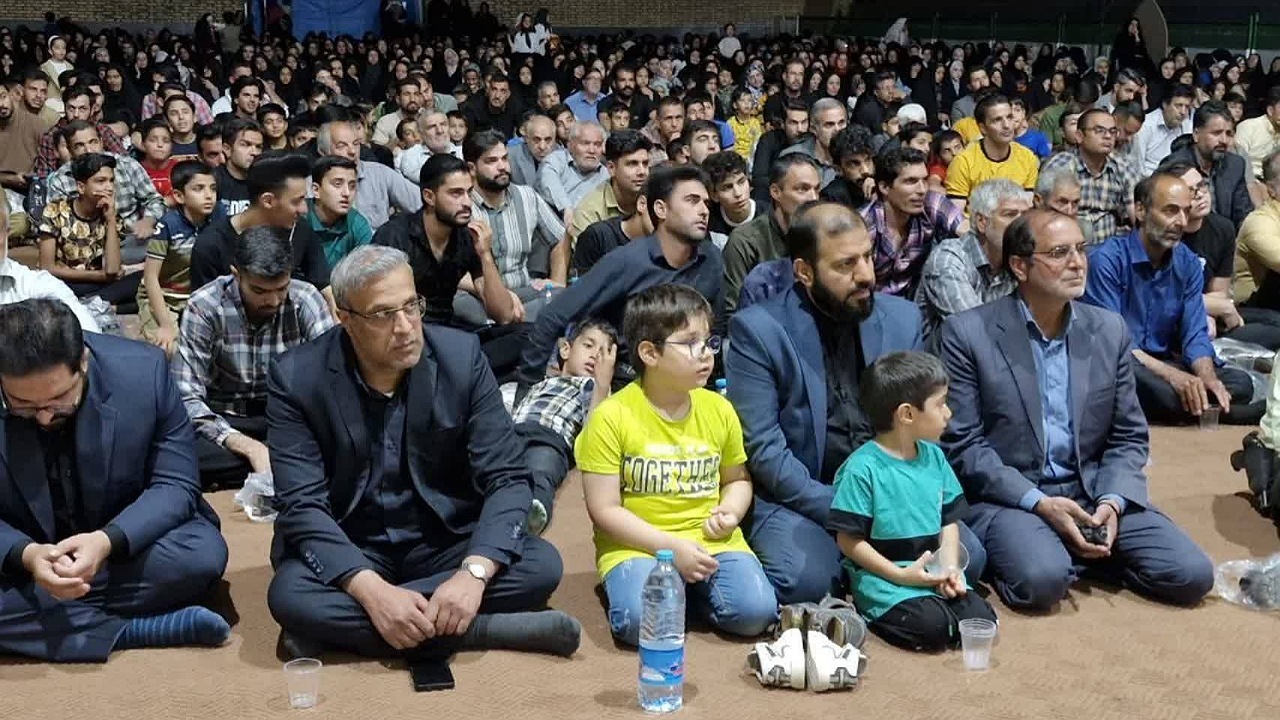 یادواره ٢۶ شهید دهستان دشتخاک برگزار شد