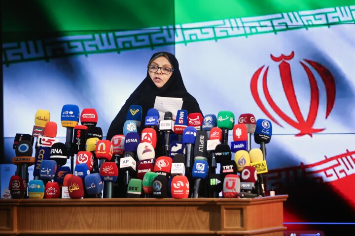 نقش پررنگ زنان در جمهوری اسلامی؛ این بار در کارزار رقابت ریاست جمهوری