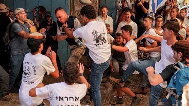 حمله صهیونیست به فلسطینیان راهپیمایی پرچم