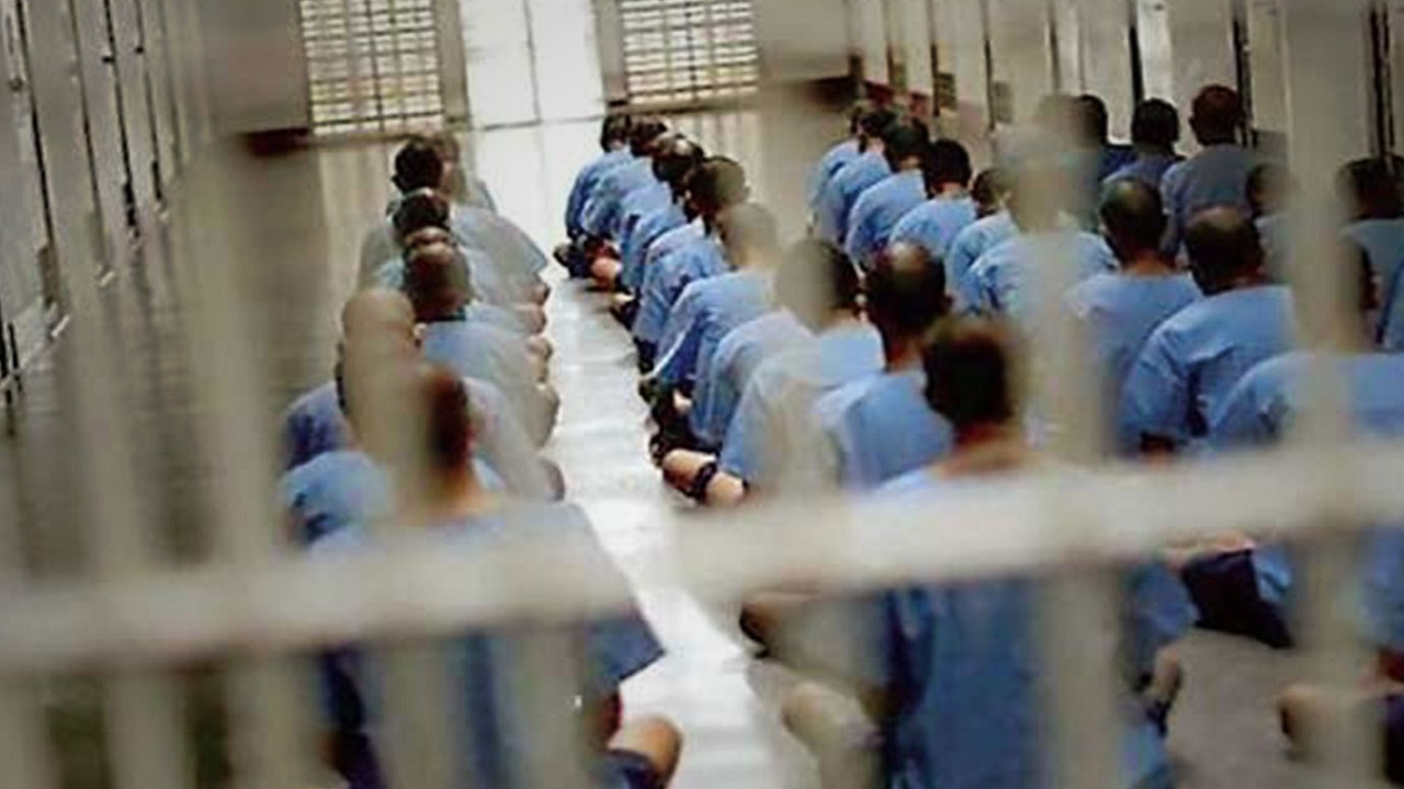 تاکید رئیس کل دادگاه‌های انقلاب تهران بر کاهش جمعیت کیفری زندان‌ها
