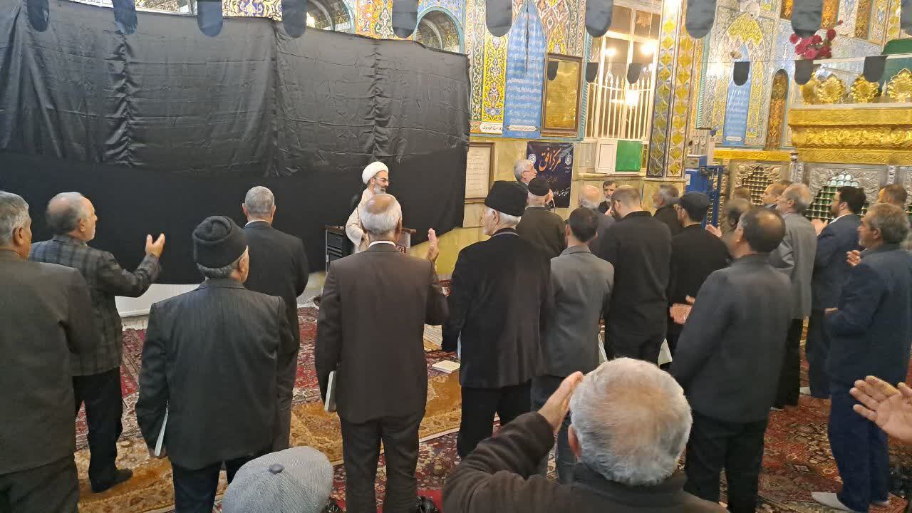 مراسم سینه زنی