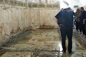 آماده‌سازی محل خاکسپاری شهید امیرعبداللهیان در شبستان آستان مقدس حضرت عبدالعظیم حسنی(ع)