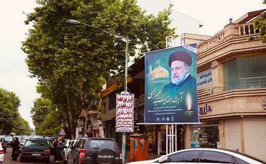 تصاویر رئیس جمهور شهید و همراهانش در رشت