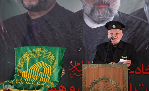 سوگواری خادمان حرم امام رضا (ع) در قم