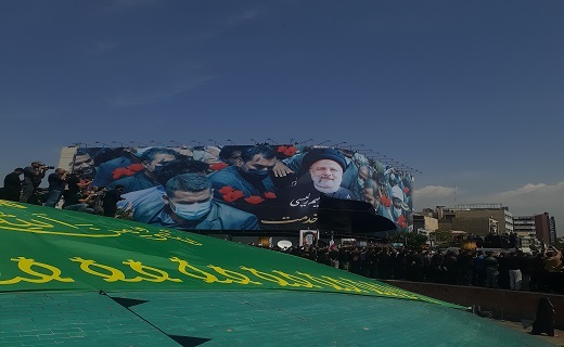 تشییع خادم الرضا و همراهانش