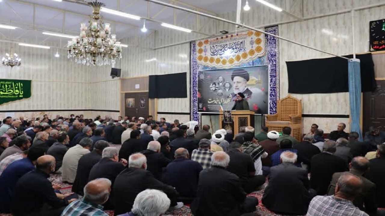 طالقانی‌ها در غم و ماتم شهادت آیت الله رئیسی و همراهانش سوگواری کردند + تصاویر