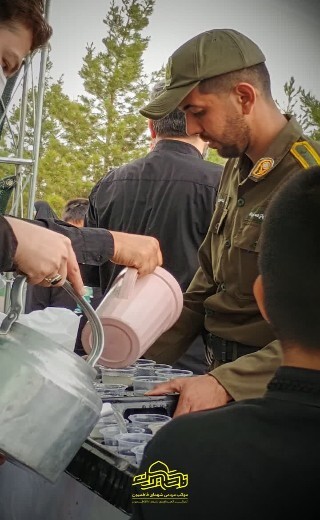 برپایی موکب مردمی شهدای فاطمیون در قم + تصاویر