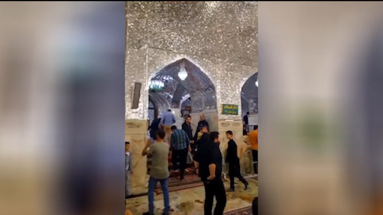 محل دفن شهید رئیسی در حرم مطهر امام رضا (ع) + فیلم