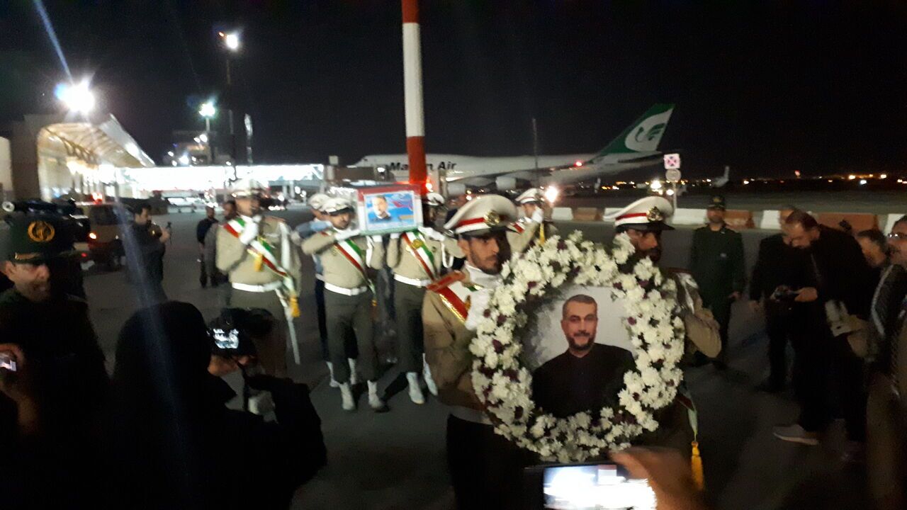 پیکر شهید امیرعبداللهیان وارد مشهد شد