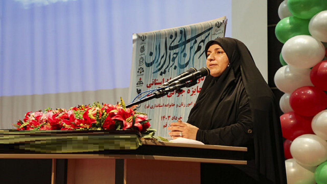 ۱۲ دستگاه اجرایی در قم فعالیت خوبی در حوزه جوانی جمعیت داشتند