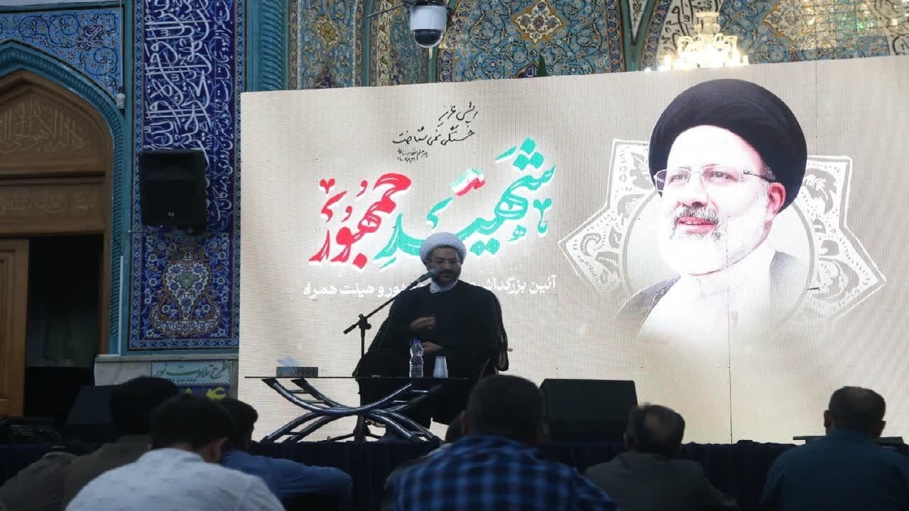 شهید رییسی روحیه مبارزه با استبداد داشت