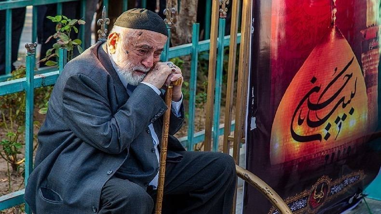 پایتخت مقاومت، میزبان پیرغلامان حسینی شد