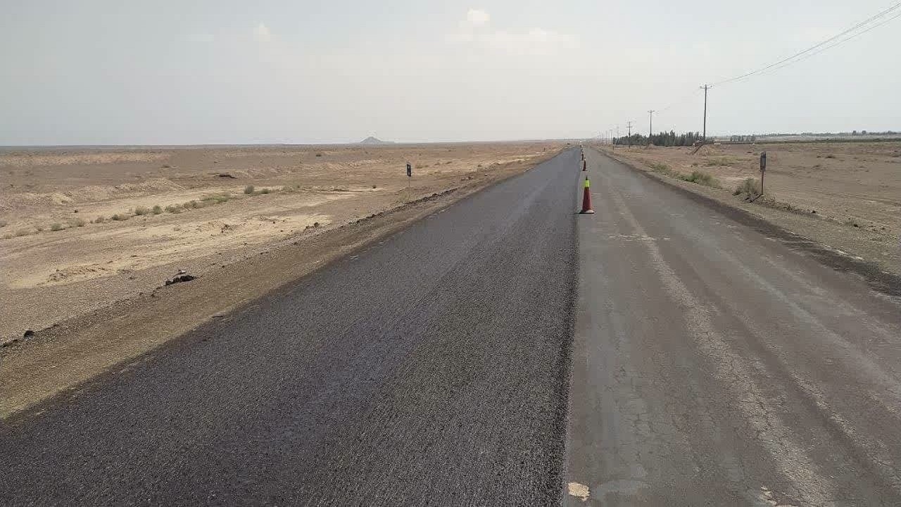 آغاز عملیات روکش آسفالت محور عشق آباد _ بردسکن