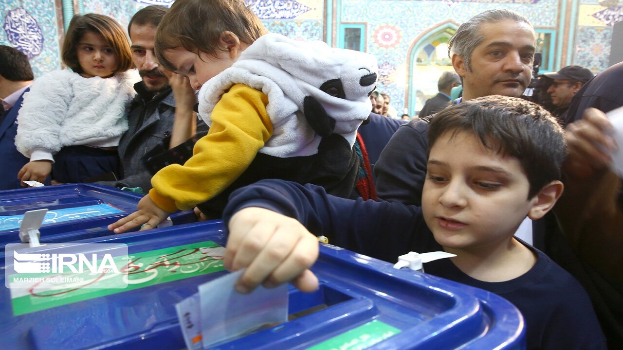 عوامل موثر بر مشارکت انتخاباتی جوانان