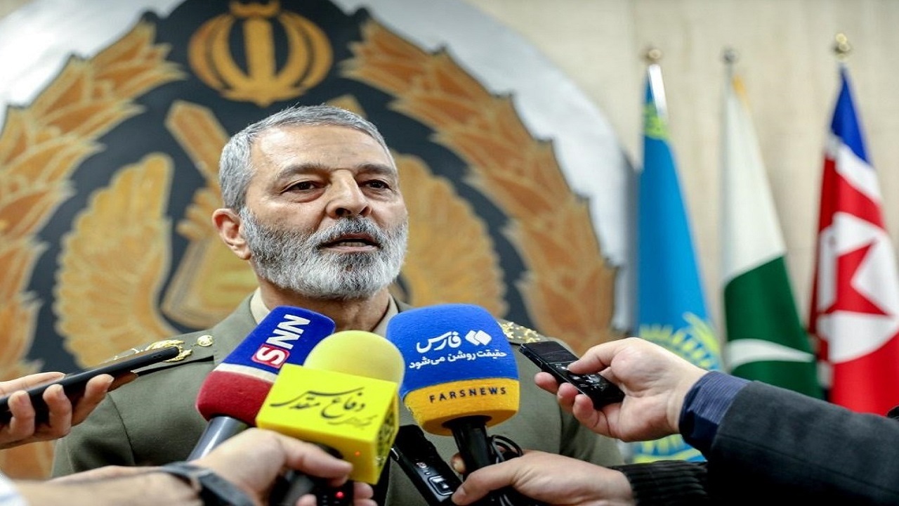 همسران شهدا اجرشان کمتر از مردان‌شان نیست