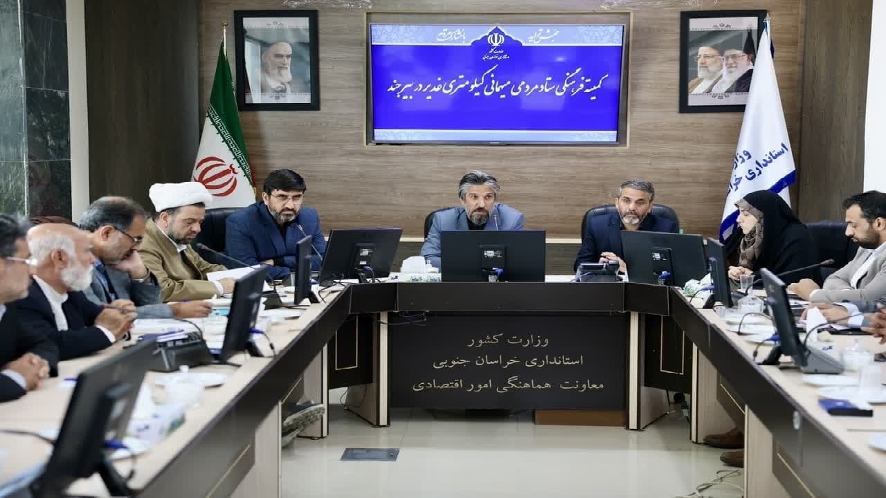 فعالان فرهنگی پای کار مهمانی کیلومتری غدیر باشند