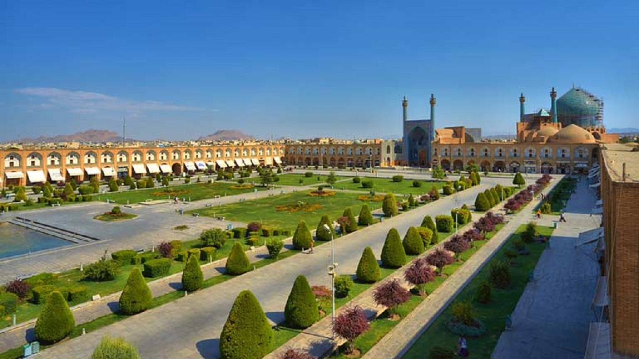 از احیای کارخانه ریسباف تا رشد ۳۳۰ درصدی صنعت گردشگری نصف جهان
