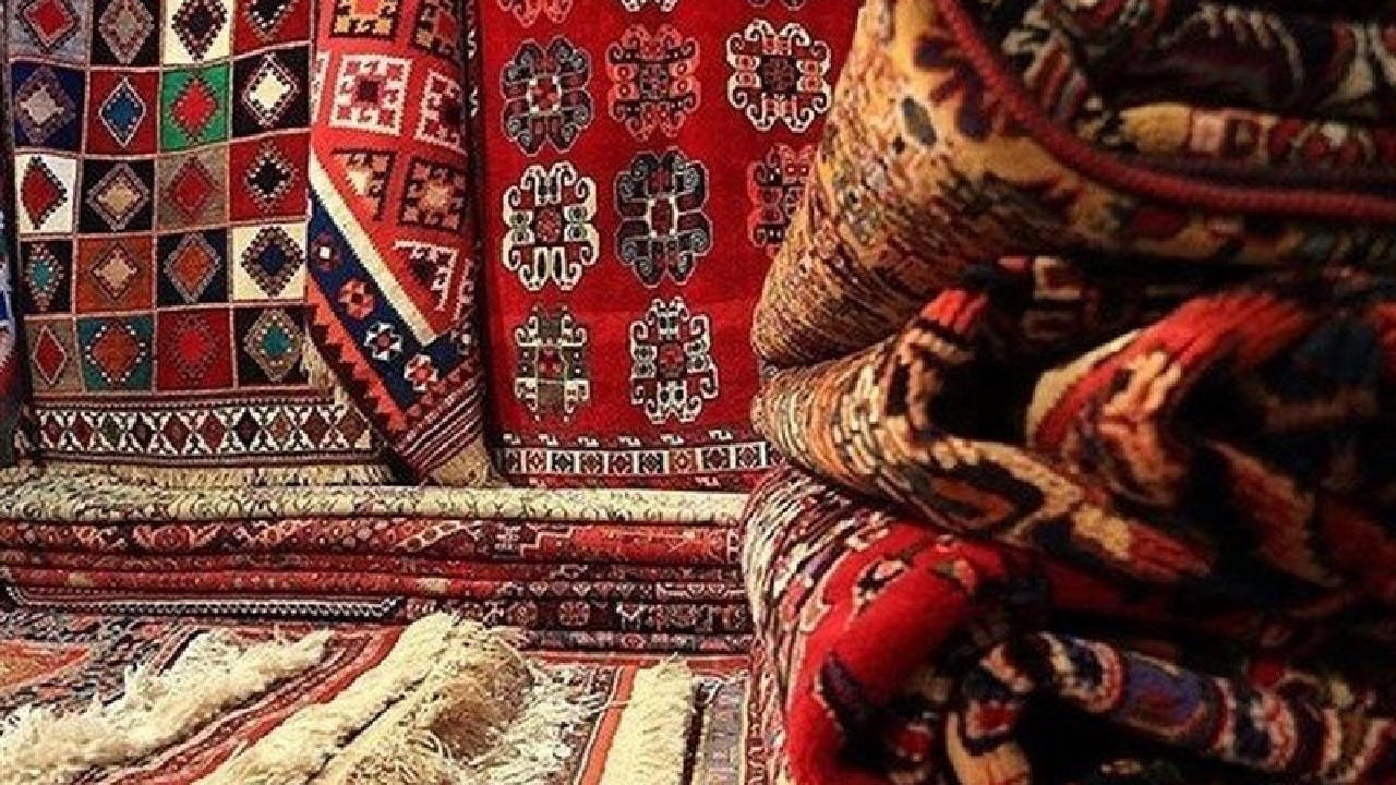 تحریم‌های بین المللی برای صادرات فرش چالش است