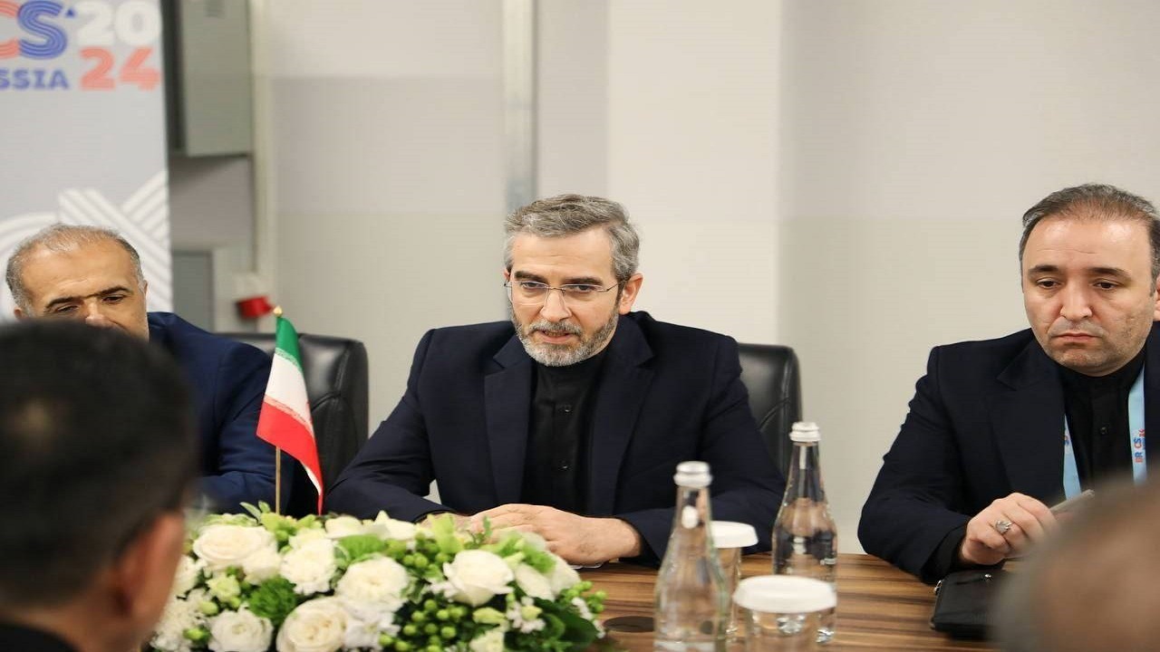 دیدار باقری با وزیر خارجه تایلند