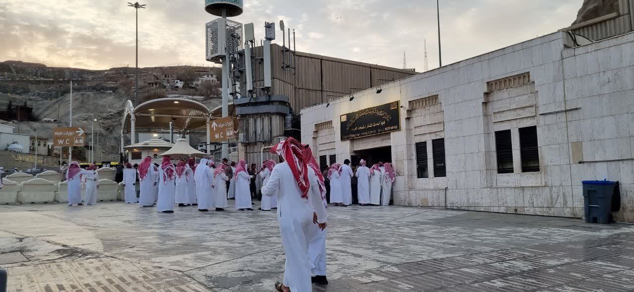 حضور حاجیان در مکه