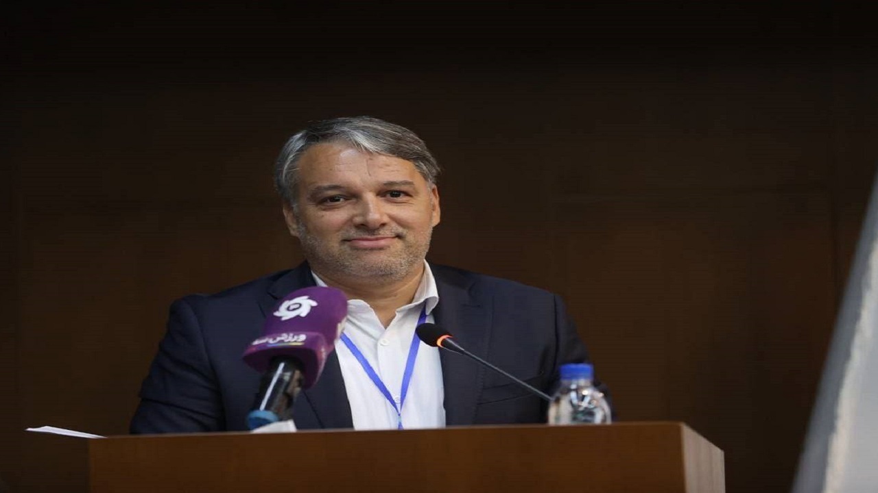عزیزی رئیس فدراسیون تنیس شد