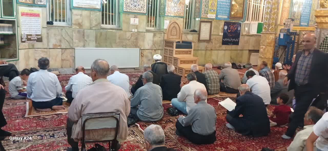 قرائت دعایتوسل در امامزاده بهلول خوی