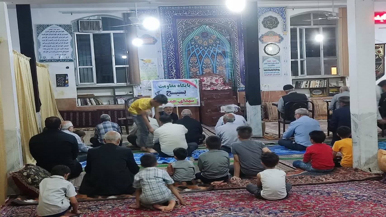 گزارش تصویری از زمزمه دعای توسل در روستای حمید آباد خوی