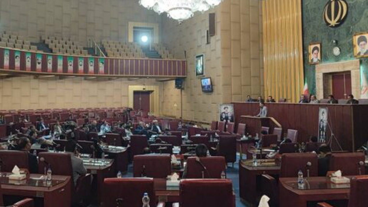 جامعه شورایی کشور برای حضور پرشور در انتخابات تلاش کند