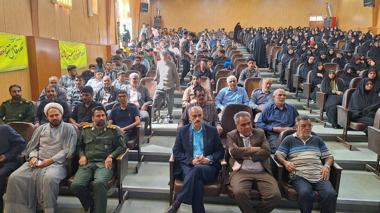 انقلاب اسلامی روند مدیریت مسالمت آمیز را عوض کرد