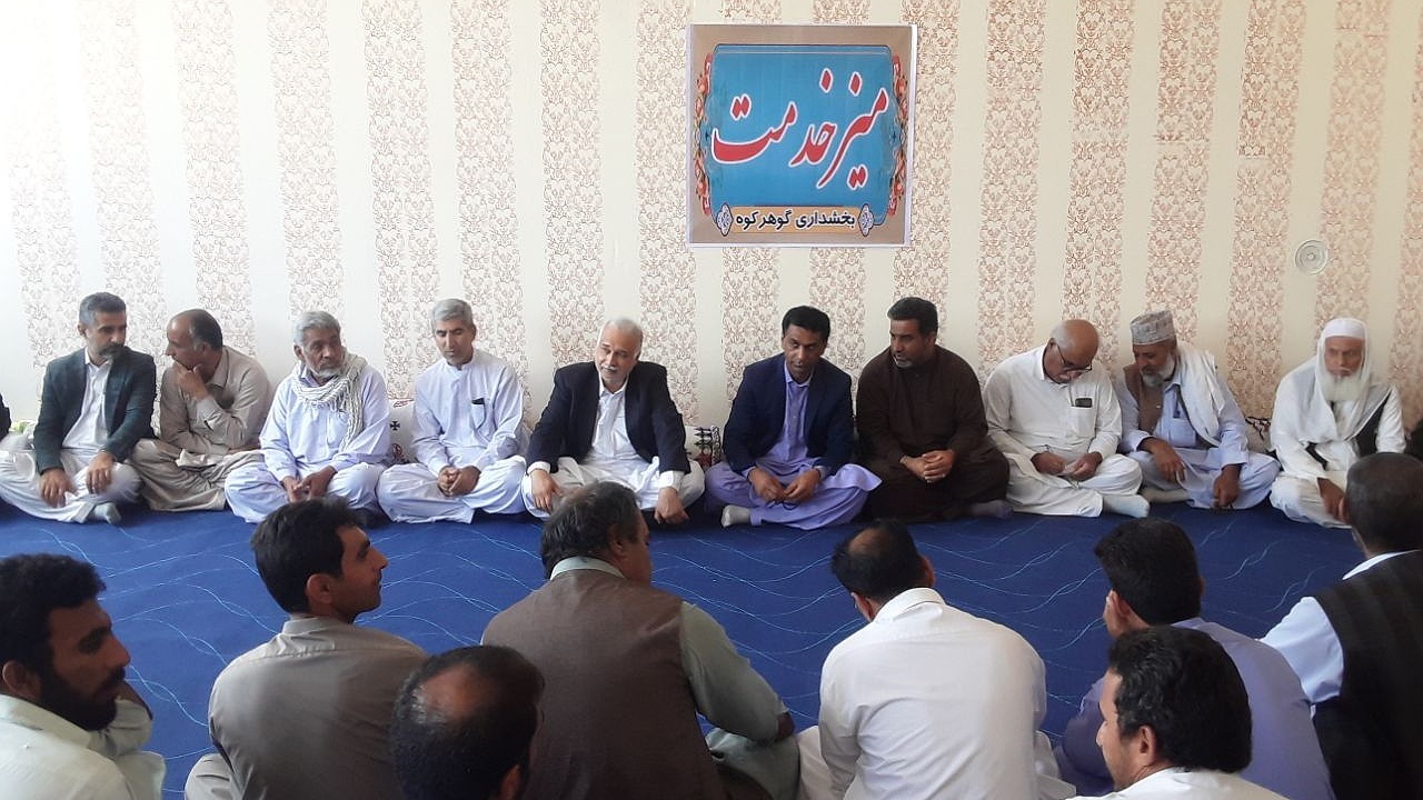 برپایی میز خدمت جهادی شهرستان تفتان در بخش گوهر کوه