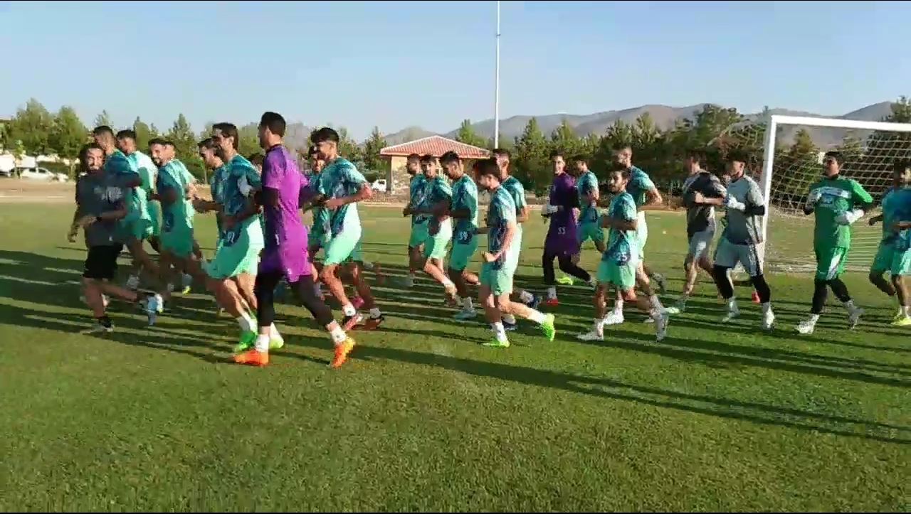 دیدار غول کش‌ها در نیمه نهایی جام حذفی فوتبال