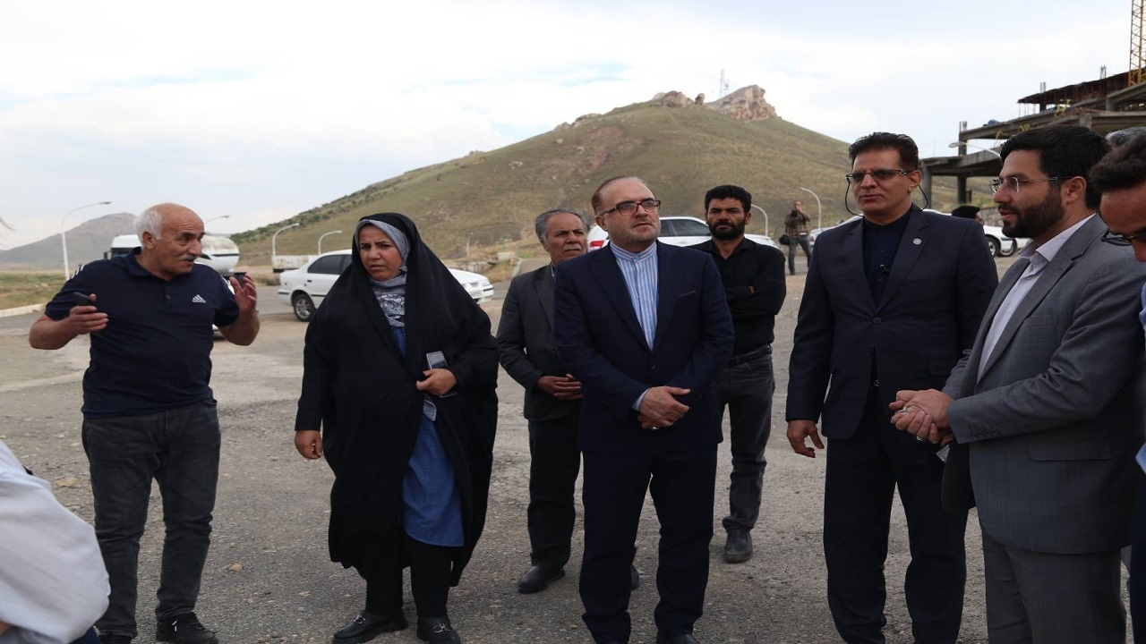 بازدید مسئولین از پیست اسکی بیجار