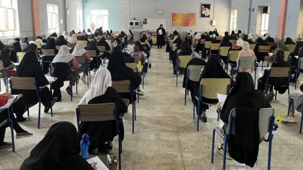 برگزاری آزمون ورودی دبیرستان دوره اول علوم و معارف اسلامی دخترانه صدرا