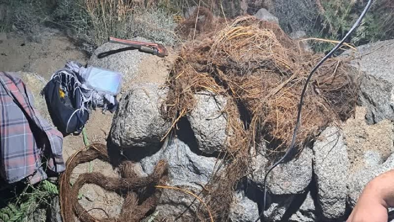 رفع انسداد قنات گاپدین روستای طزرجان