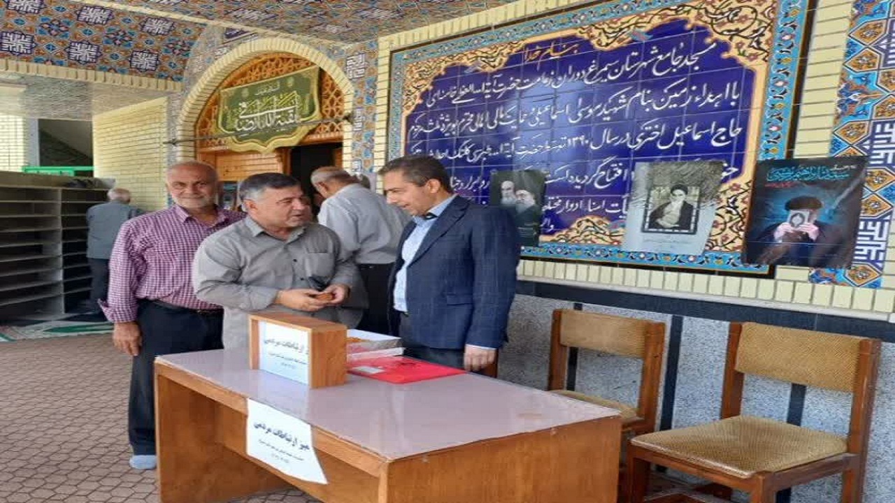 برگزاری میز خدمت اداره جهاد کشاورزی در شهرستان سیمرغ + تصاویر