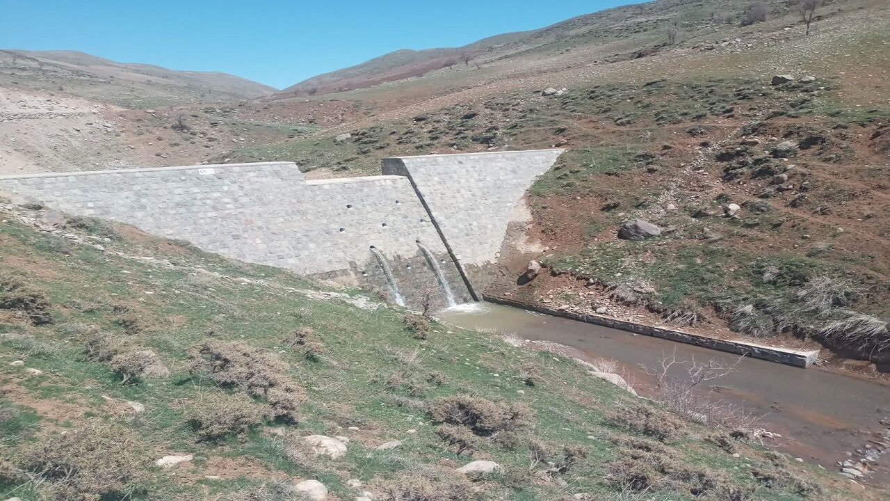 سبقت آبخیزداری همدان از سیلاب