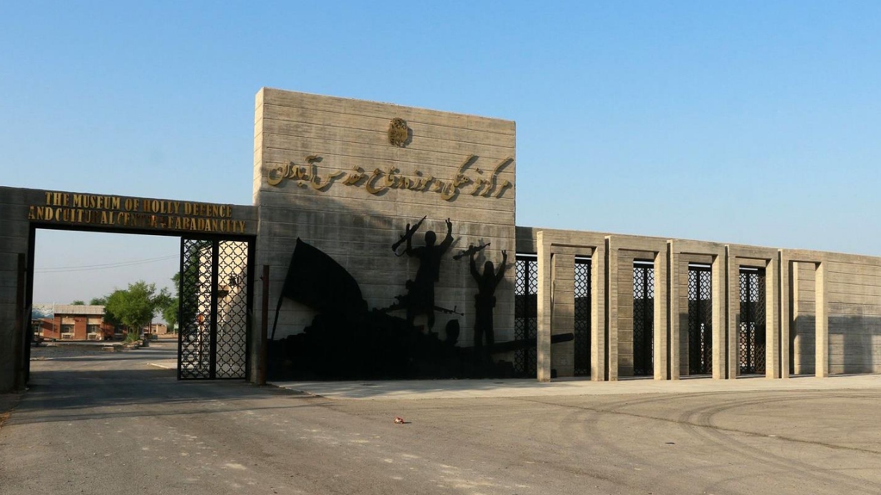 پالایشگاه آبادان داوطلب اجرای طرح جامع باغ موزه صنعت نفت