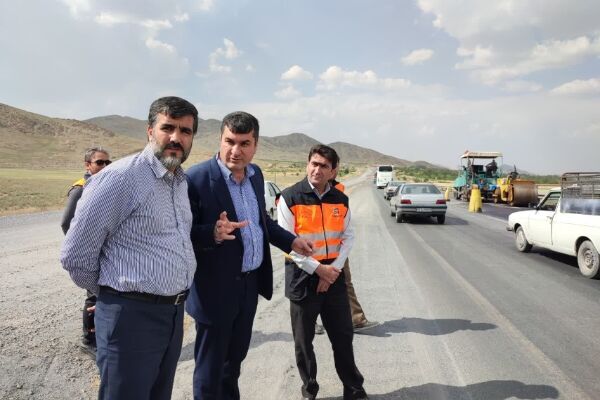 فعالیت ۱۹ کارگاه جاده‌ای استان مرکزی در مسیر اصلی اربعین