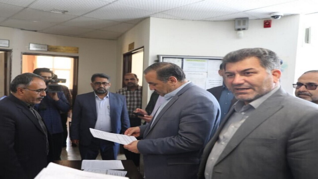 تاکید استاندار ایلام بر بروزرسانی سامانه‌های برخط شهرداری ایلام