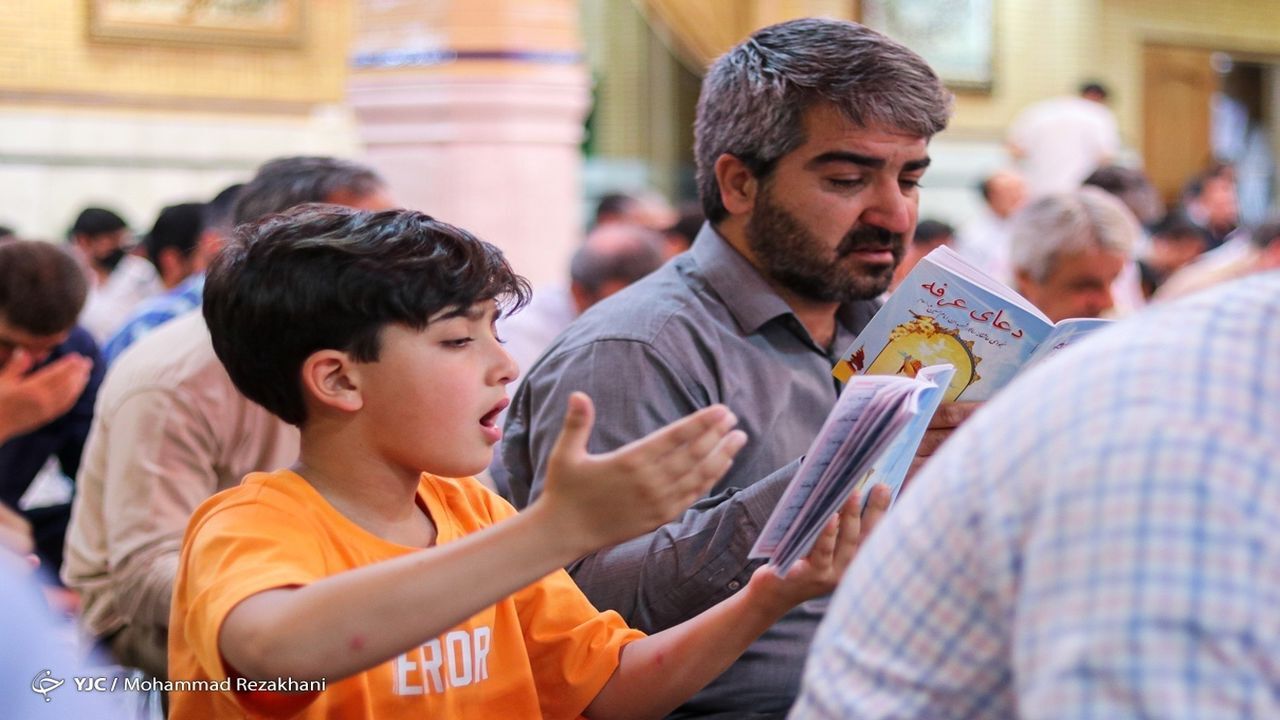 مراسم معنوی دعای عرفه در استان سمنان+ فیلم