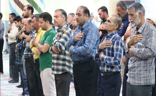 زمزمه دعای عرفه در مهردشت + تصاویر زمزمه دعای عرفه در مهردشت + تصاویر