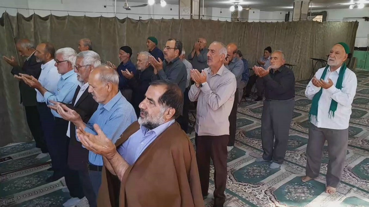 حال و هوای نمازگزاران روستای سینقان در روز عید سعید قربان + فیلم