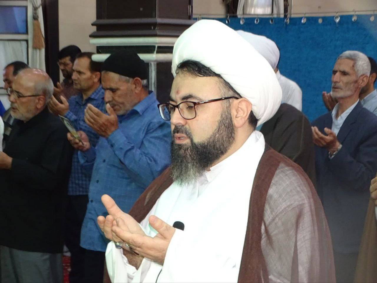 اقامه نماز عید قربان در چهاربرج
