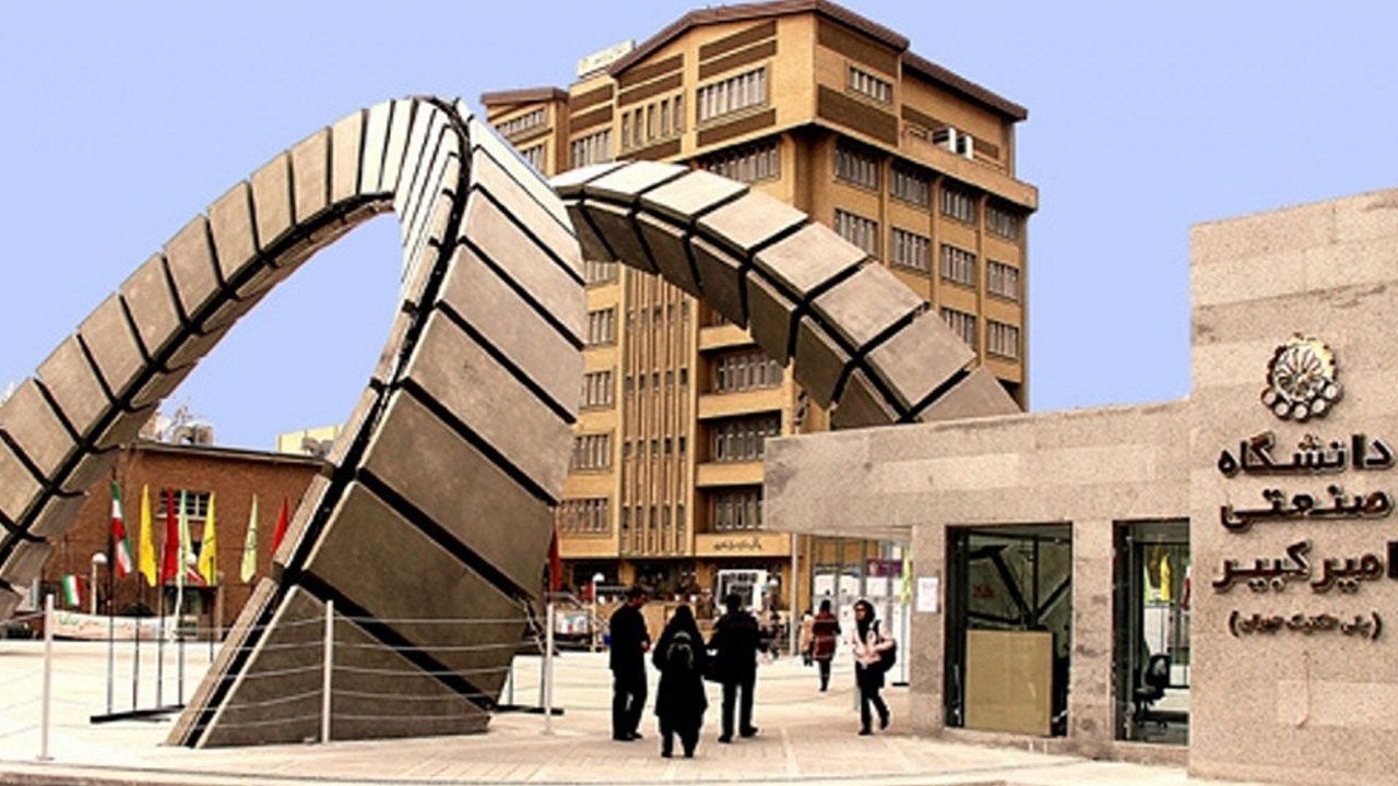 مشارکت گسترده و انتخاب اصلح دو امر مهم در انتخابات پیش رو است