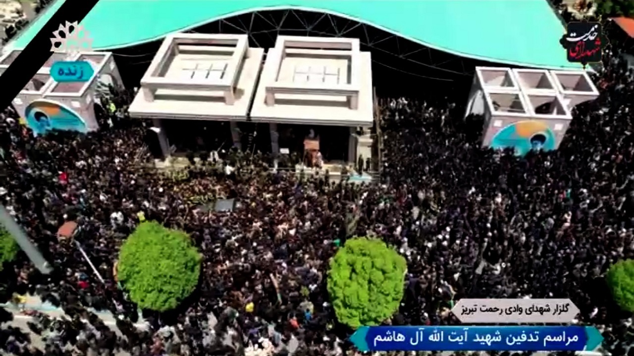 خاکسپاری پیکر آیت الله آل هاشم در تبریز